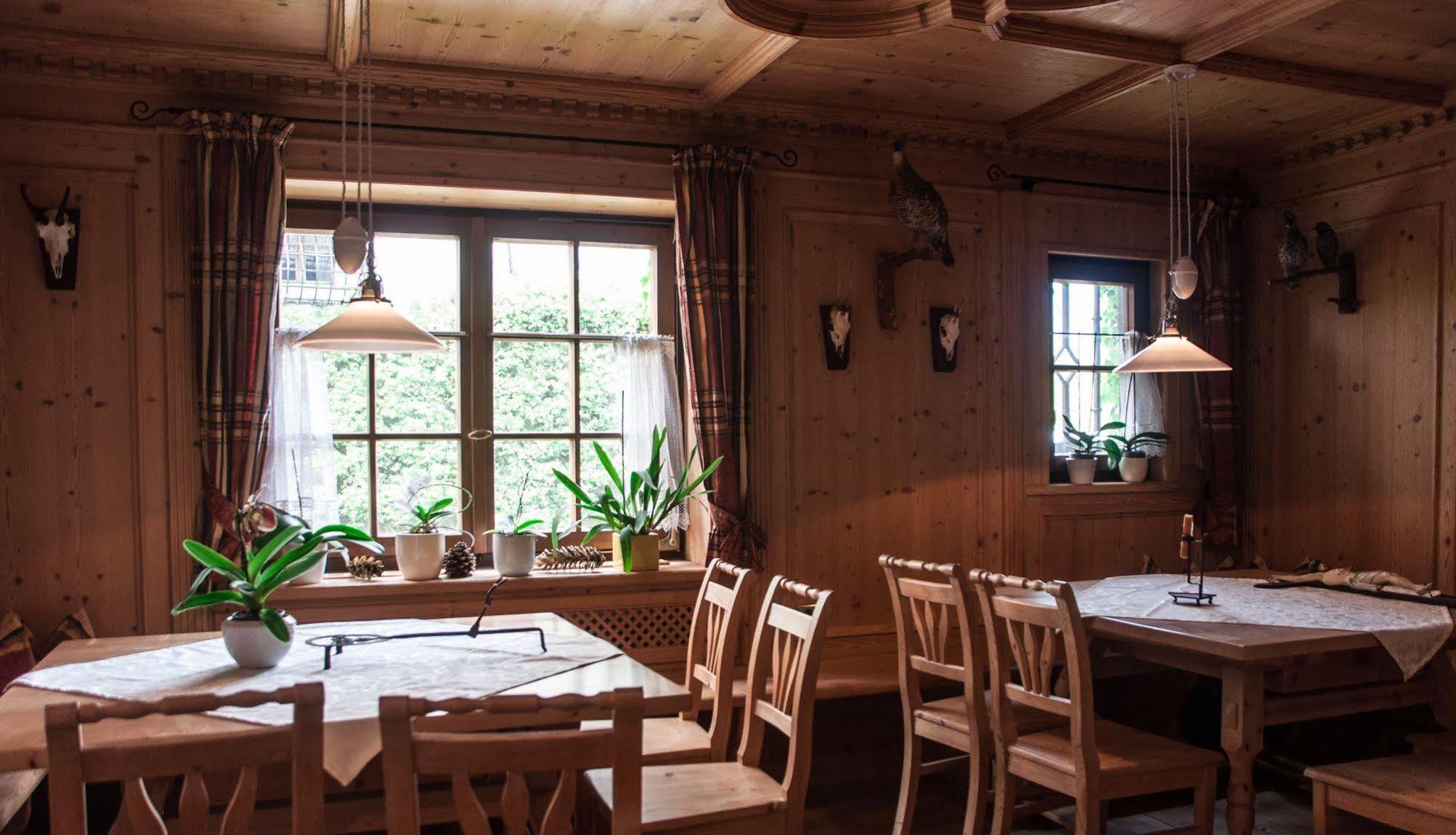 Hotel Castel Rundegg (Adults Only) Мерано Екстериор снимка